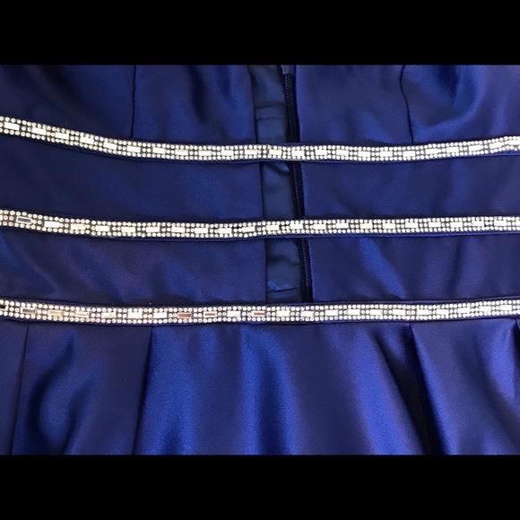 👛 NWT! Amazing Homecoming, Prom, Formal Dress - Picture 4 of 4